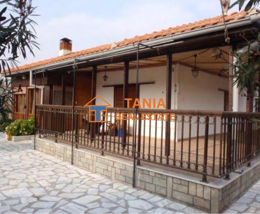 Самостоятелна къща за продажба в паралия Авдирон, Ксанти