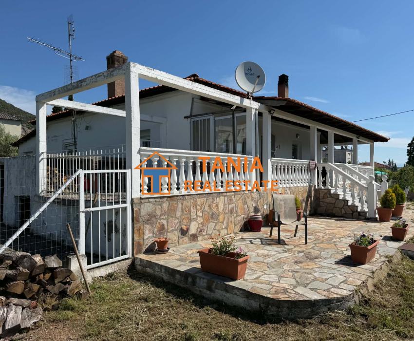 Самостоятелна къща за продажба в с. Никифорос, Драма
