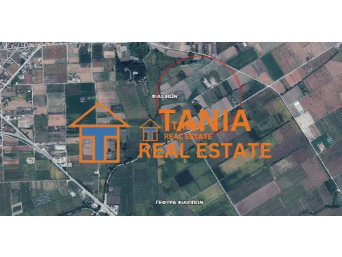 Продава се парцел с постройка във Филипи, Кавала