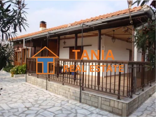 Самостоятелна къща за продажба в паралия Авдирон, Ксанти