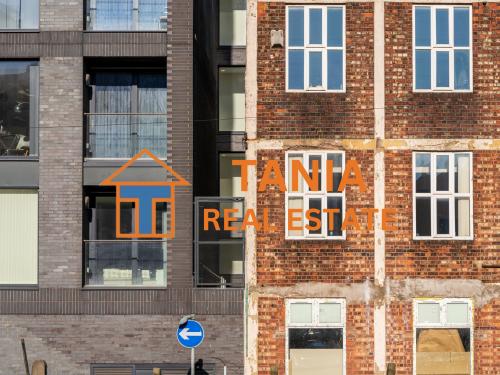 нова или стара сграда в Кавала