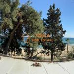 Сграда с два апартамента за продажба в Паралия Елеохори, Кавала