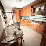 Δύο μεζονέτες προς πώληση στη Νέα Ηρακλίτσα